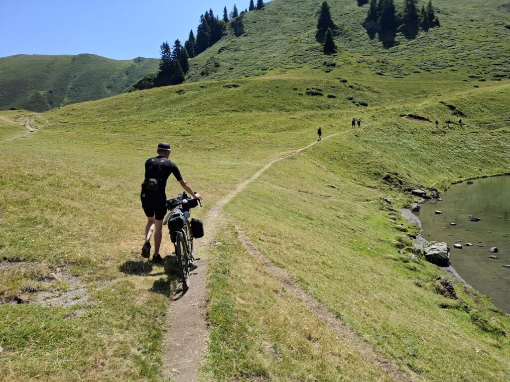 Johan Dufour effort physique montagne bikepacking